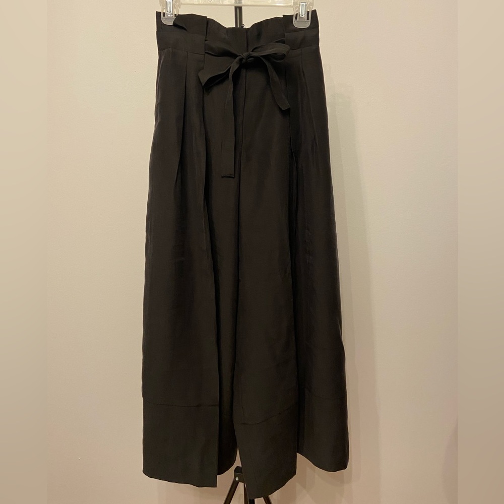 [BUNDLE 2/$15] H&M Wide Black Paper Pants - Picture 2 of 7